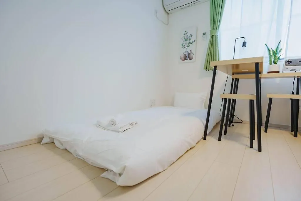 C Newly Renovated Hotel, Direct Access To Ueno, Asakusa, Disneyland, Airport Tokyo 0*,