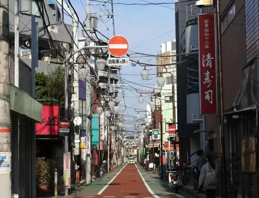 C Newly Renovated Hotel, Direct Access To Ueno, Asakusa, Disneyland, Airport Tokyo